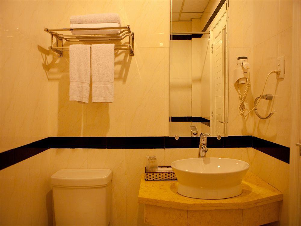 King Star Hotel Ho Chi Minh-stad Buitenkant foto