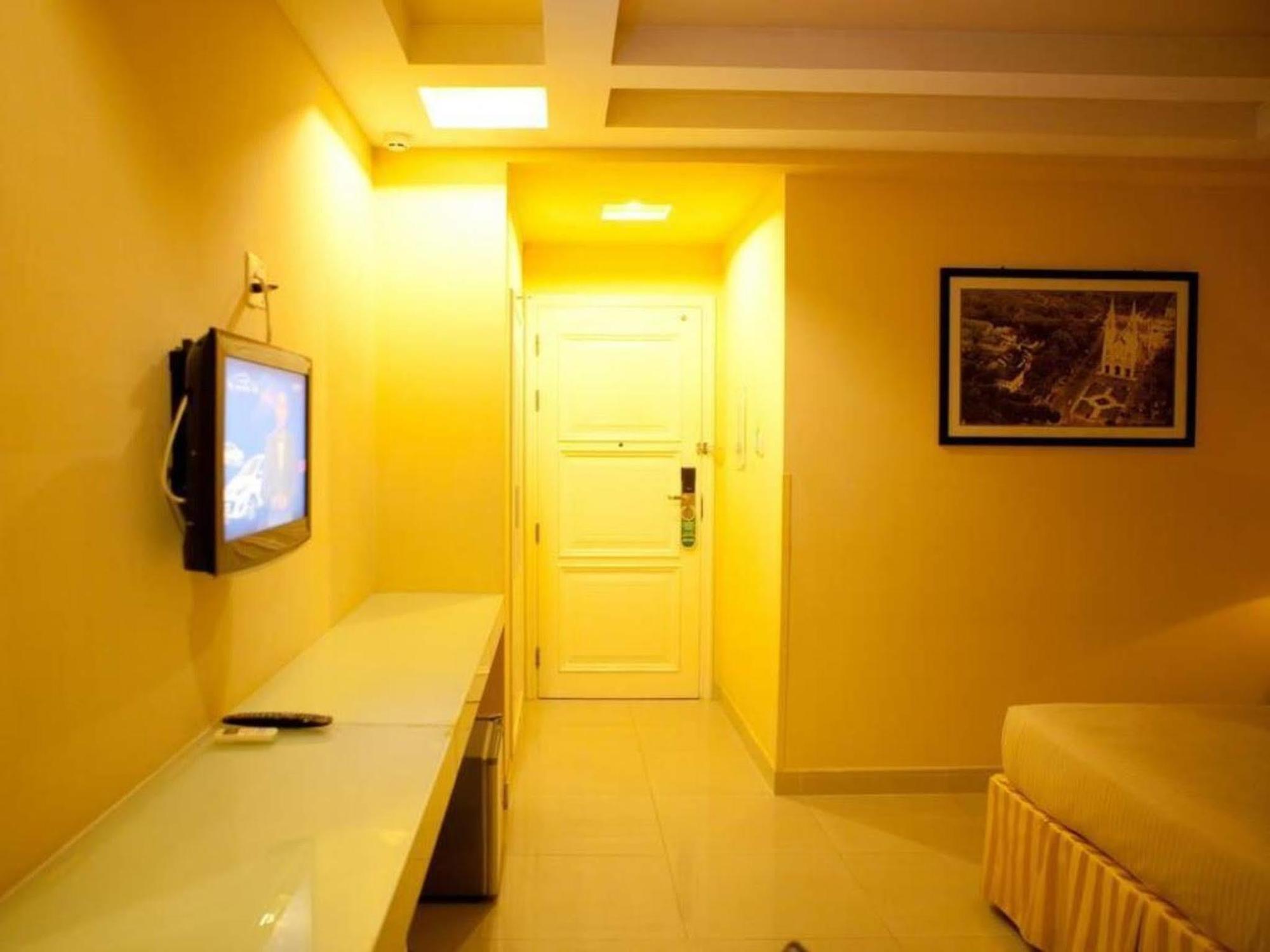 King Star Hotel Ho Chi Minh-stad Buitenkant foto